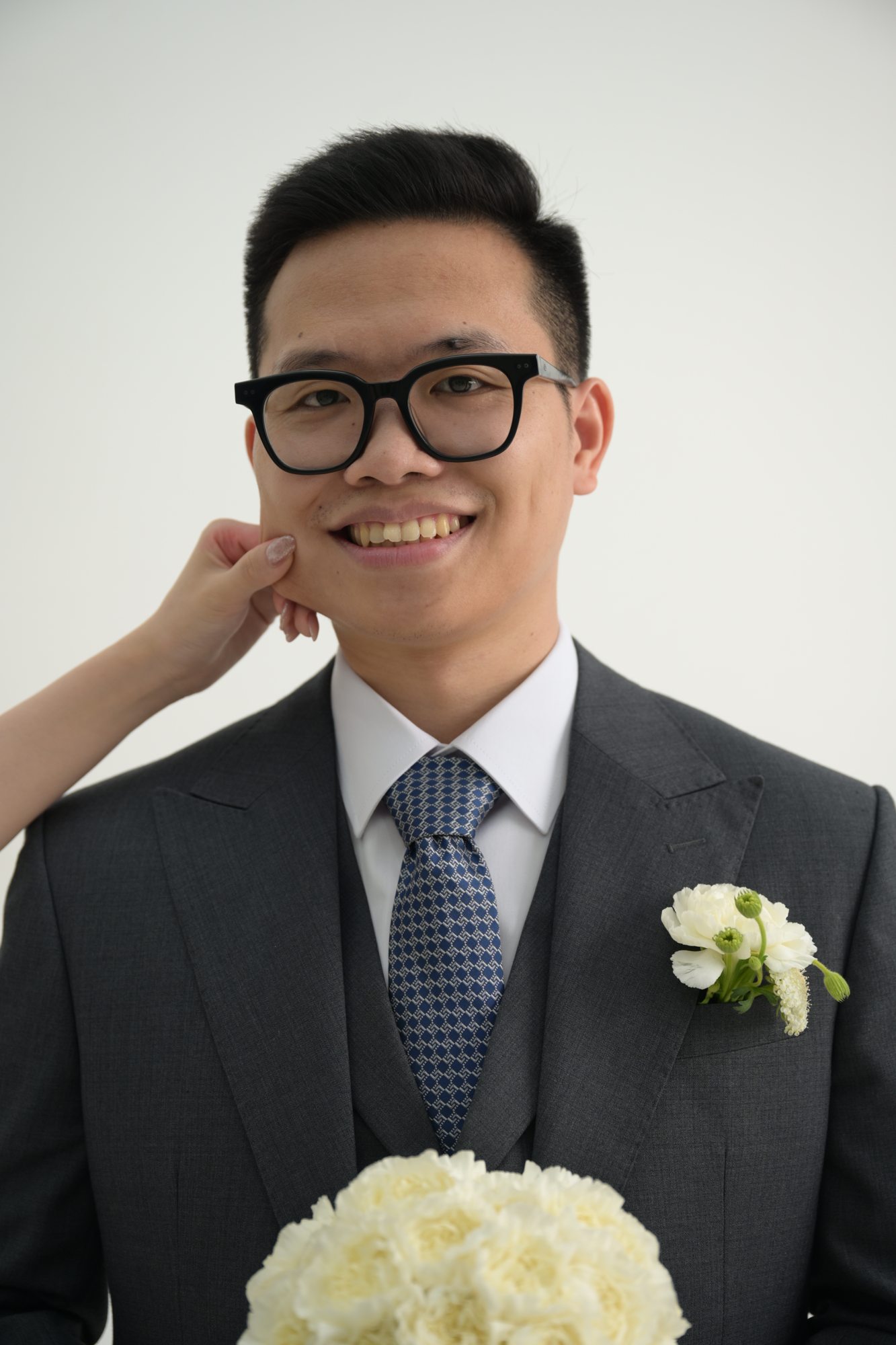 Chú rể Đinh Tuấn Cường